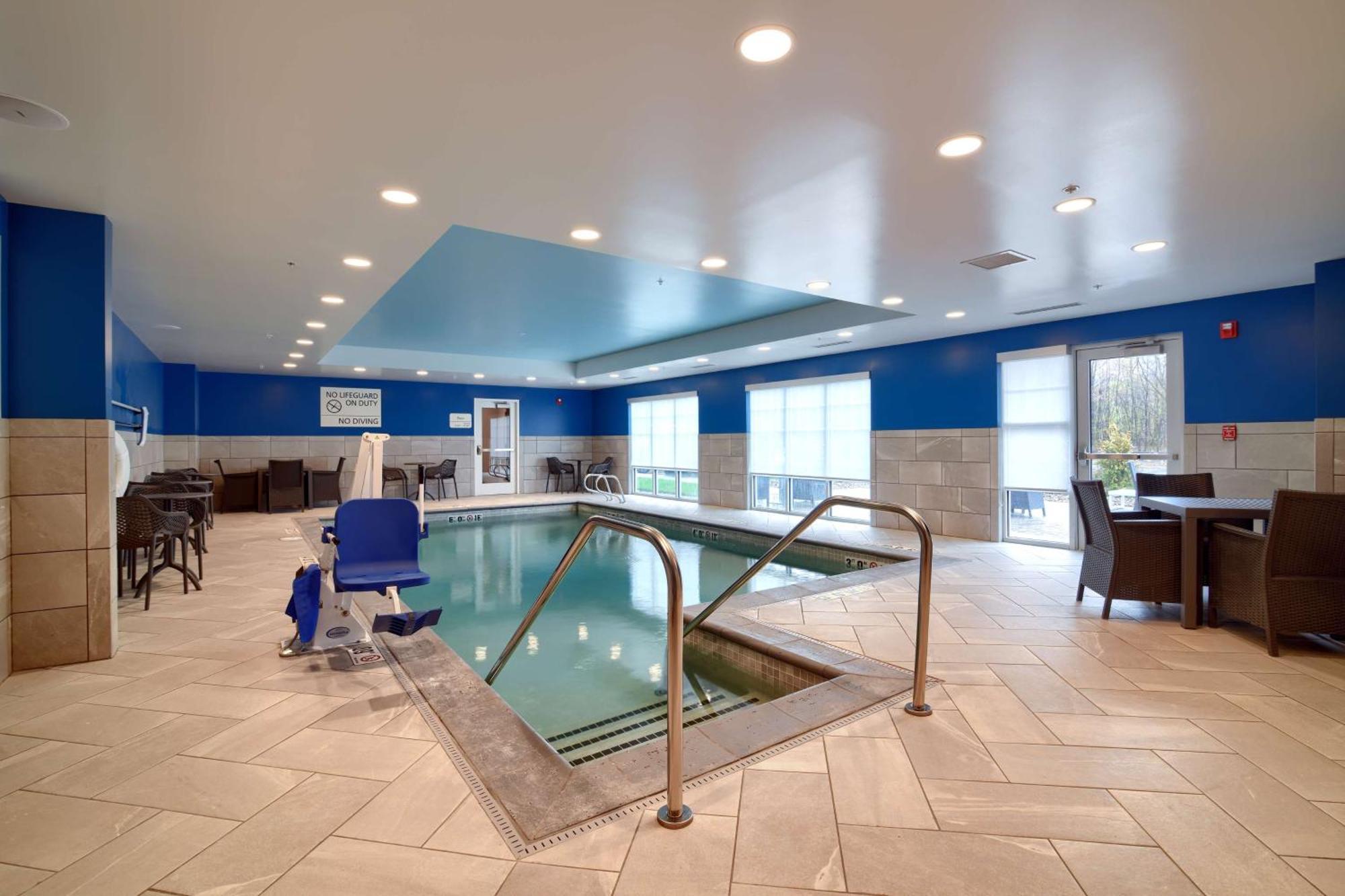 Hampton Inn Lincoln White Mountains Zewnętrze zdjęcie